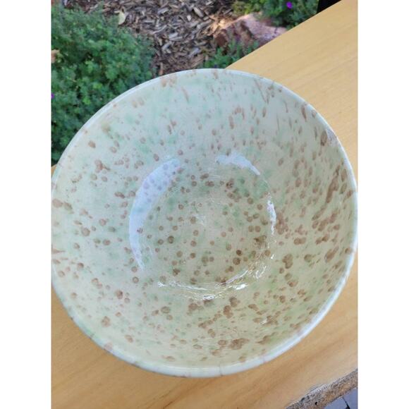 Vintage Beehive Ribbed Bowl, Stoneware Spongeware Green & Brown, Chip - Picture 3 of 7